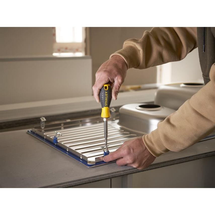 6-Way Screwdriver Carded STA068012