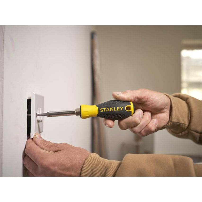 6-Way Screwdriver Carded STA068012