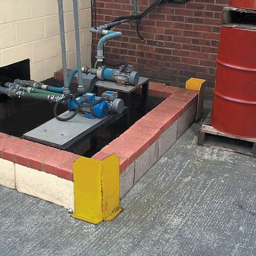 BSBLK4 Bund Sealer Black, 4L