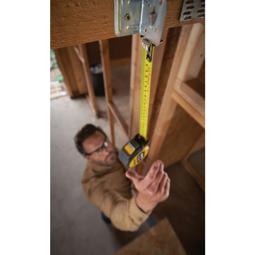 Control-lock 8M/26' 25mm Wide Tape Measure