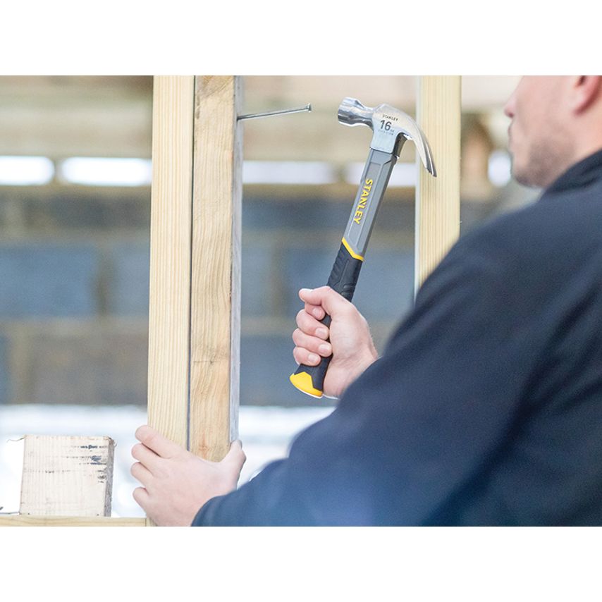 Curved Claw Hammer Fibreglass Shaft 450g (16oz) STA051309