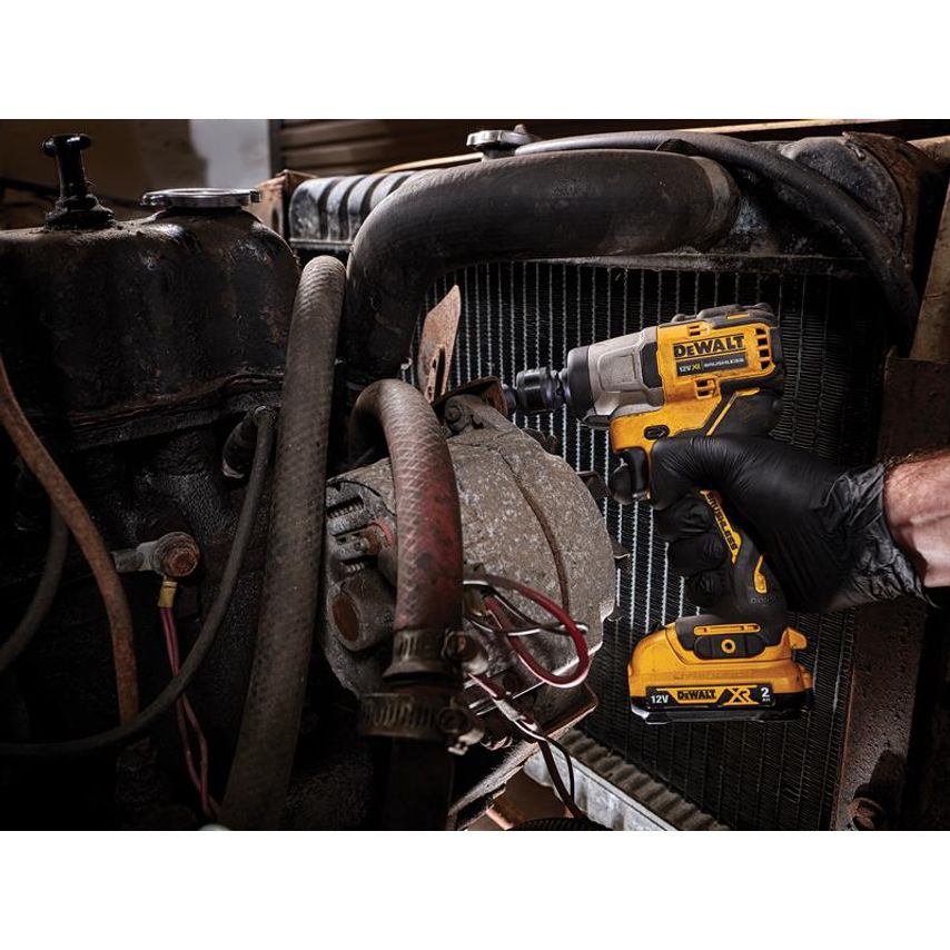 DCF902D2 XR Brushless Sub-Compact 3/8in Impact Wrench 12V 2 x 2.0Ah Li-ion DEWDCF902D2
