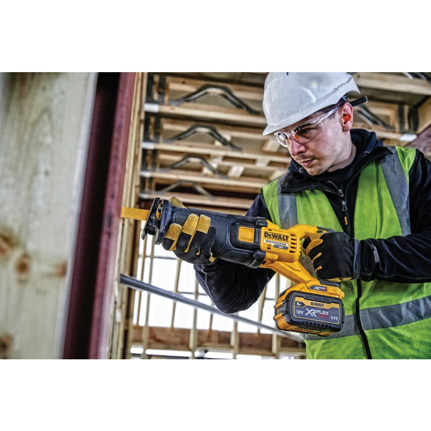 DCS389N-XJ 54V XR FlexVolt High Power Reciprocating Saw Bare Unit
