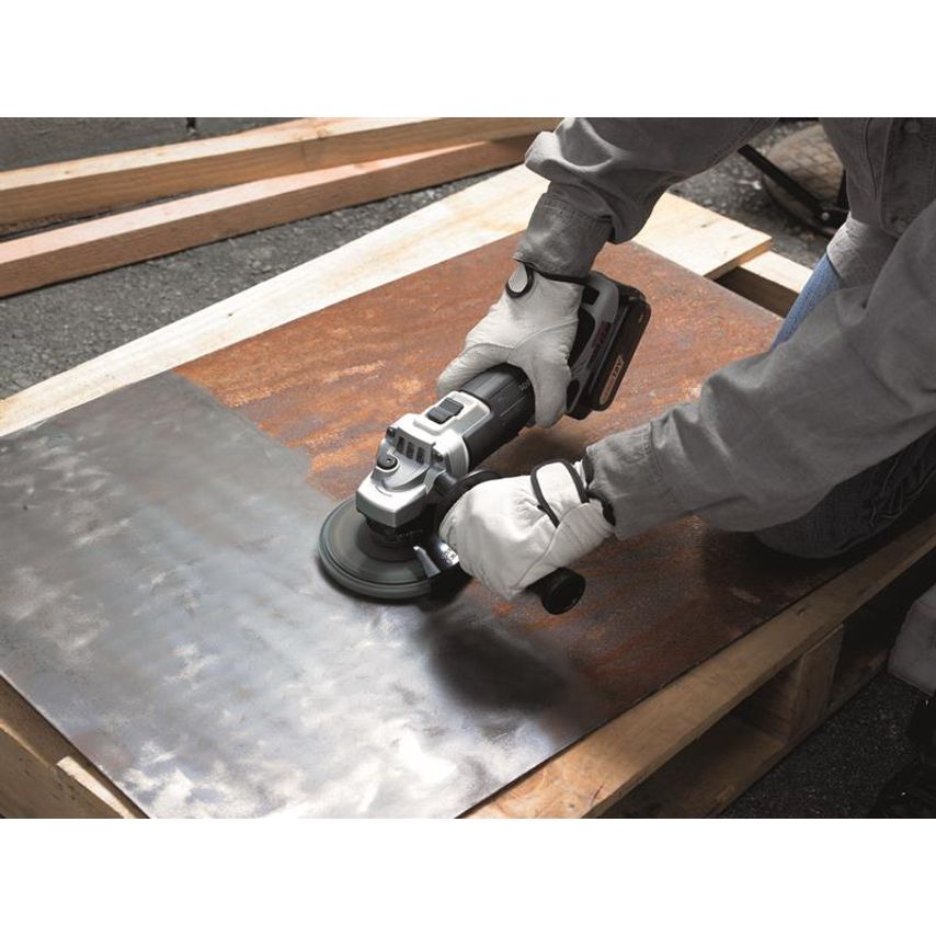 EY46A2LJ2G 125mm Grinder 18V 2 x 5.0Ah Li-Ion PAN46A2LJ