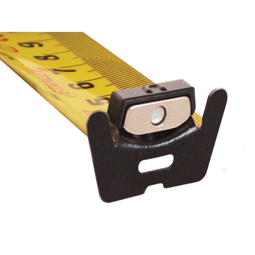FatMax Autolock Pocket Tape 8m (Width 32mm) (Metric only) STA033501