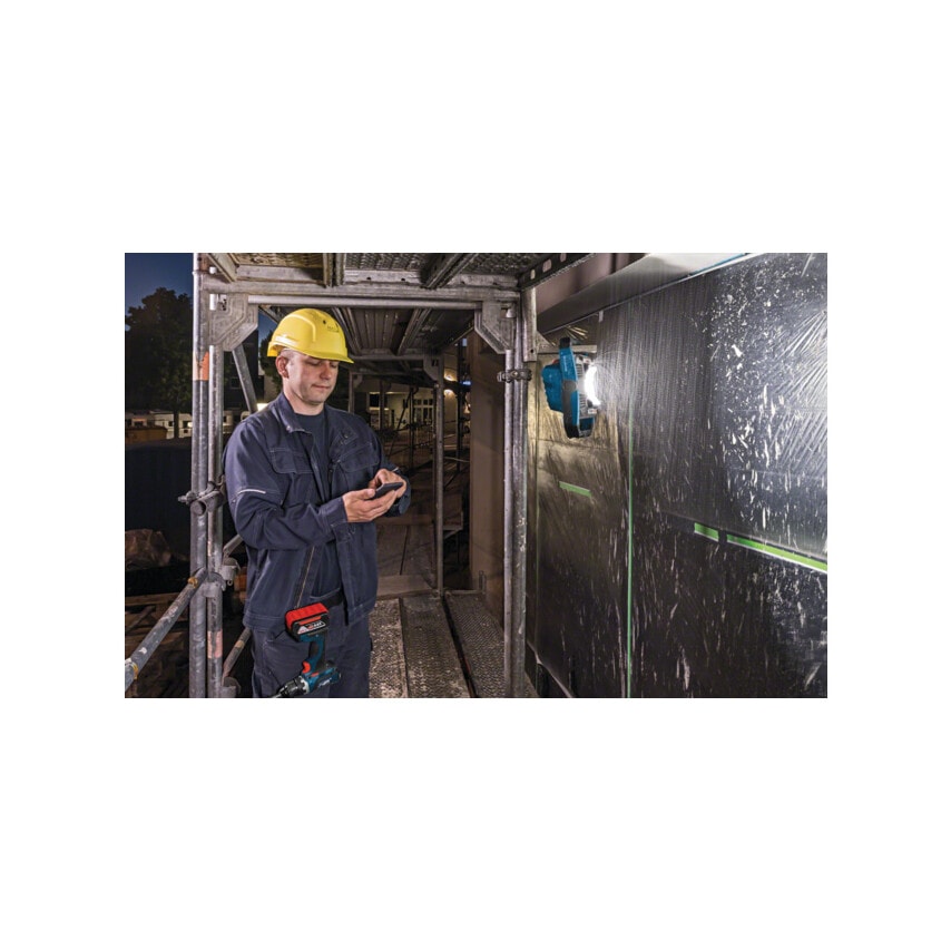 GLI 18V-2200 C Floodlight, Bare Carton