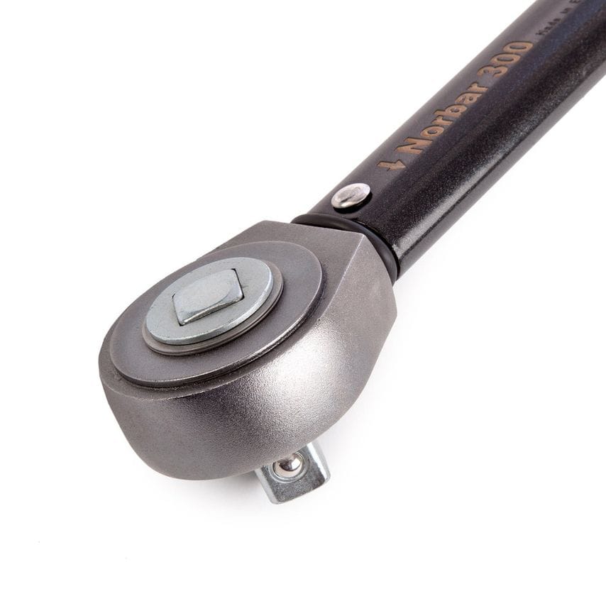 NorTorque 130105 Torque Wrench Model 300 Dual Scale Push Through Ratchet 1/2" Drive 60.0-300.0 Nm 45.0-220.0 Lbf.Ft