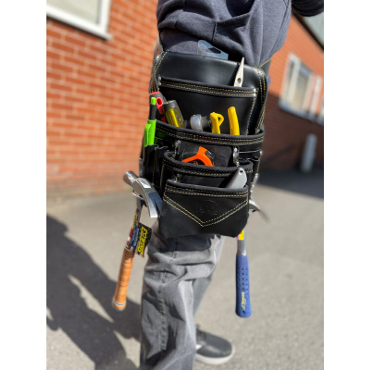 PTI Premium Black Leather Carpenter Pouch