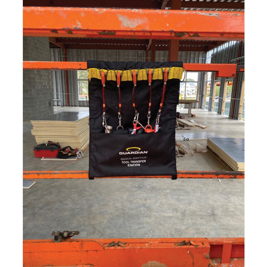 Quick-Switch Tool Transfer Station