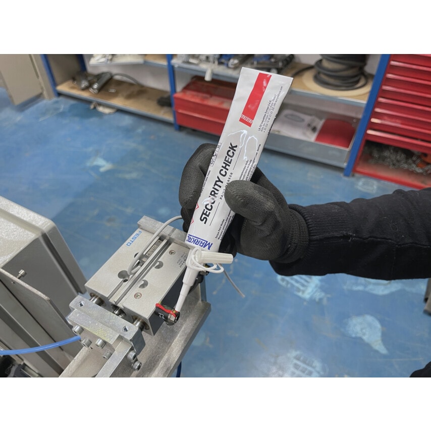 Security Check Original Red