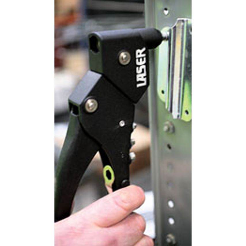 Swivel Head Standard Riveter with 30 Rivets