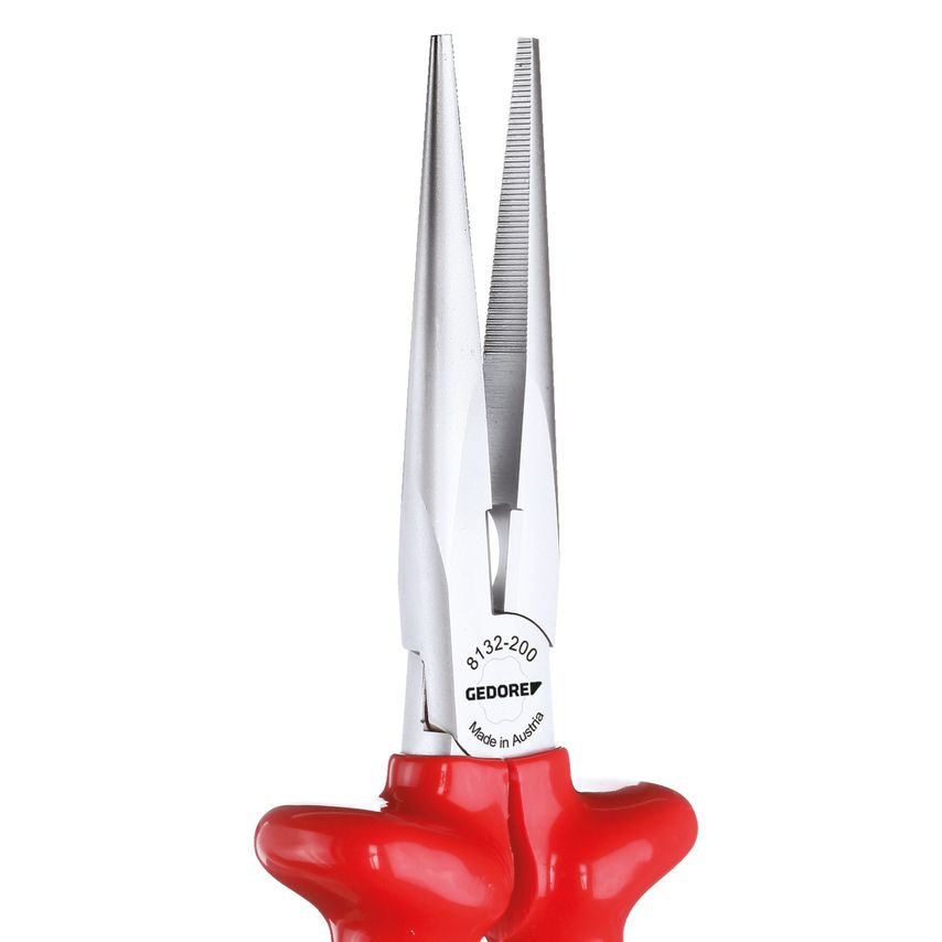 VDE Needle nose pliers with VDE dipped insulation