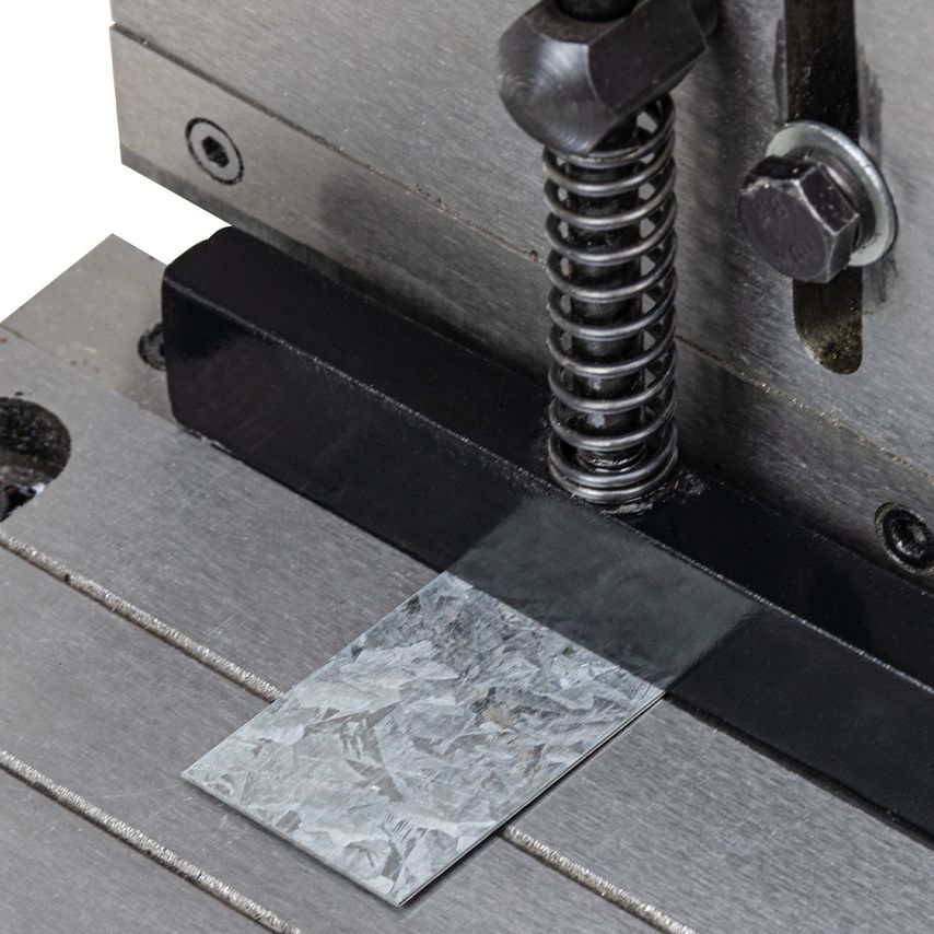 01529 3-in-1 Metal Shear, Folder & Pyramid Roller