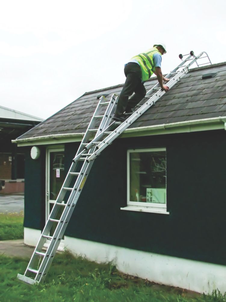Lyte  4.97m Roof Ladder
