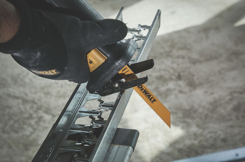 DeWalt  DT2345-QZ Multi-Material Reciprocating Saw Blades 152mm 5 Pack