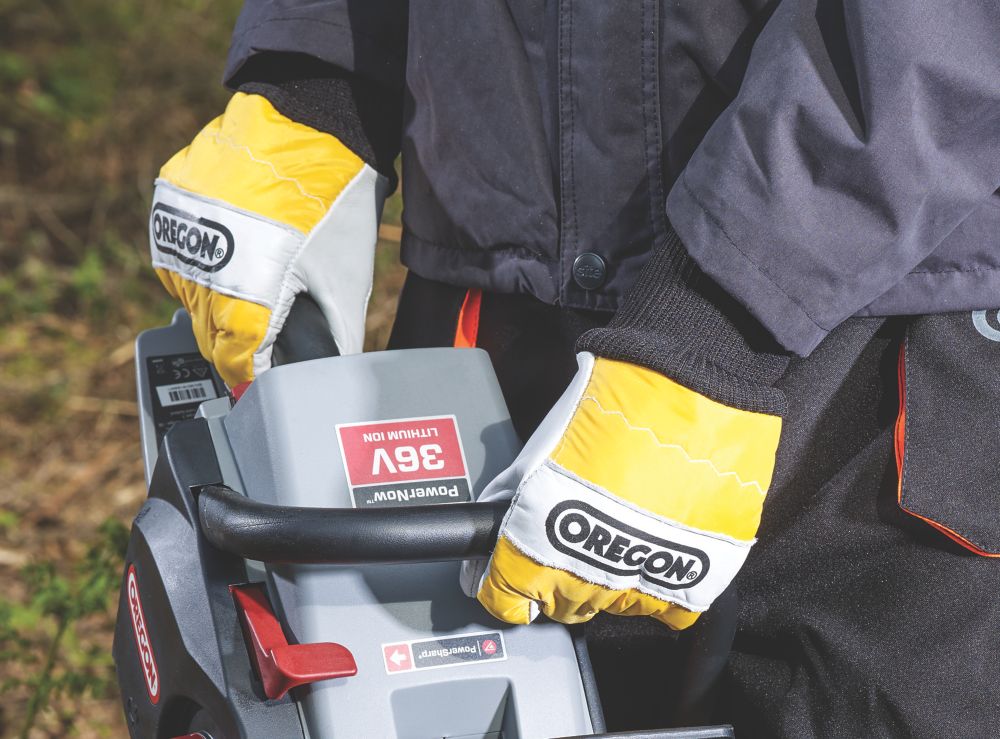 Oregon  2-Handed Protection Chainsaw Gloves X Large