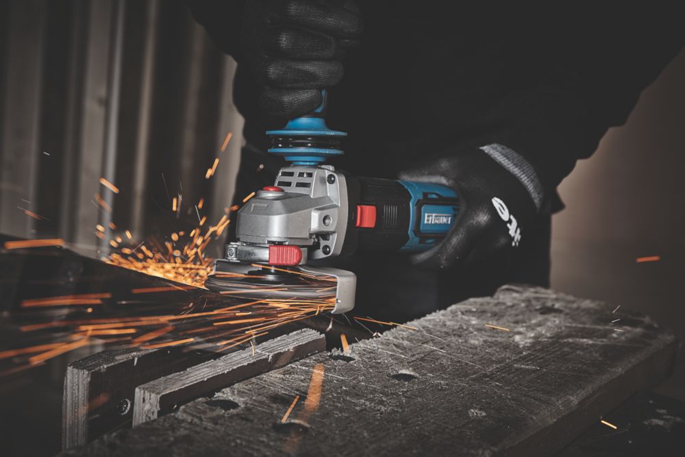 Erbauer EAG18-Li 18V 1 x 4.0Ah Li-Ion EXT 4 1/2" Brushless Cordless Angle Grinder