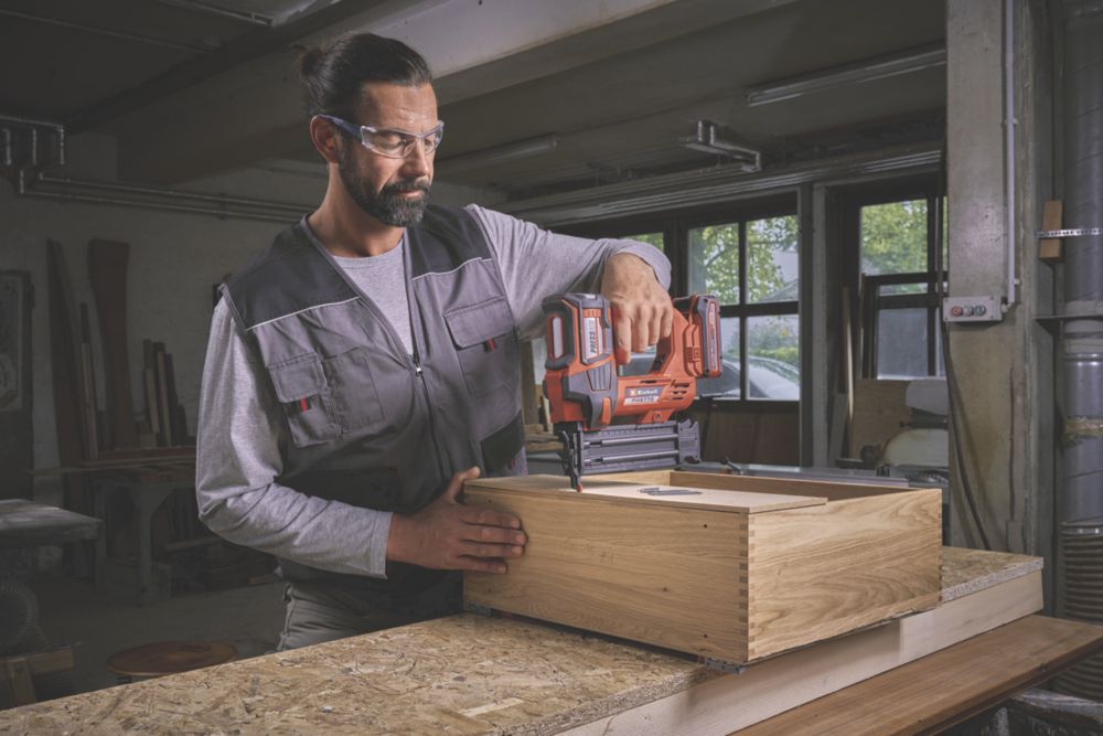 Einhell FIXETTO 18/50 N 50mm 18V Li-Ion Power X-Change  Second Fix Cordless Nail Gun - Bare