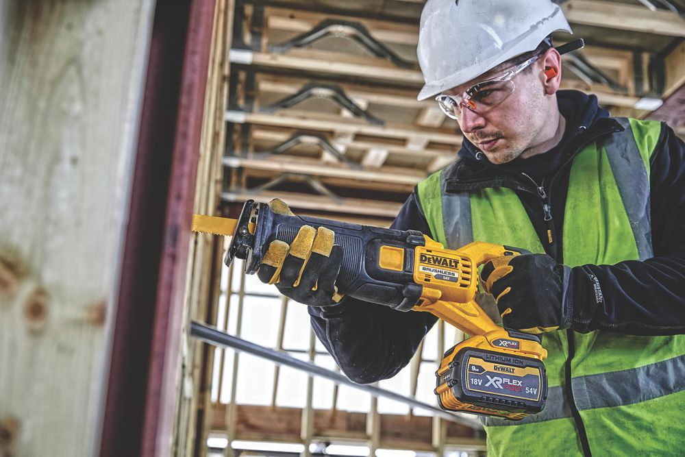 DeWalt DCS389N-XJ 54V Li-Ion XR FlexVolt Brushless Cordless Reciprocating Saw - Bare