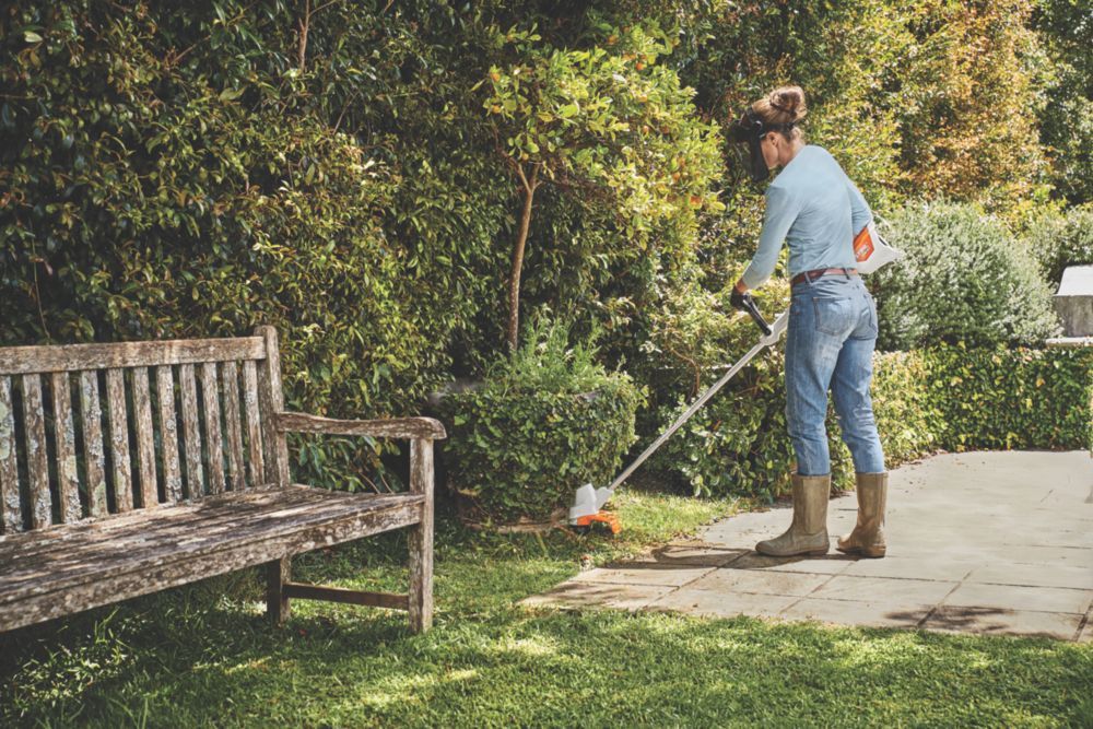 STIHL  FSA 57 36V 1 x 72Wh Li-Ion AK System  Cordless Grass Trimmer