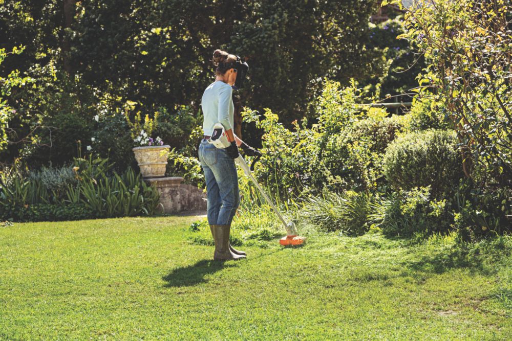 STIHL  FSA 57 36V 1 x 72Wh Li-Ion AK System  Cordless Grass Trimmer