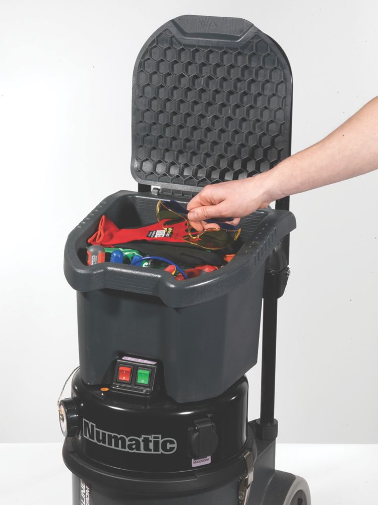 Numatic TEM390A 620W 18Ltr  Dry Heavy Duty Vacuum 230V