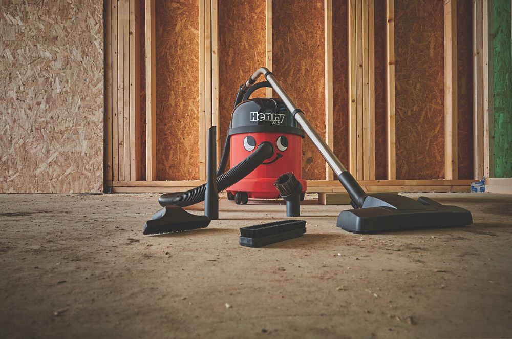 Numatic Henry XL 620W 15Ltr  Dry Vacuum Cleaner 230V