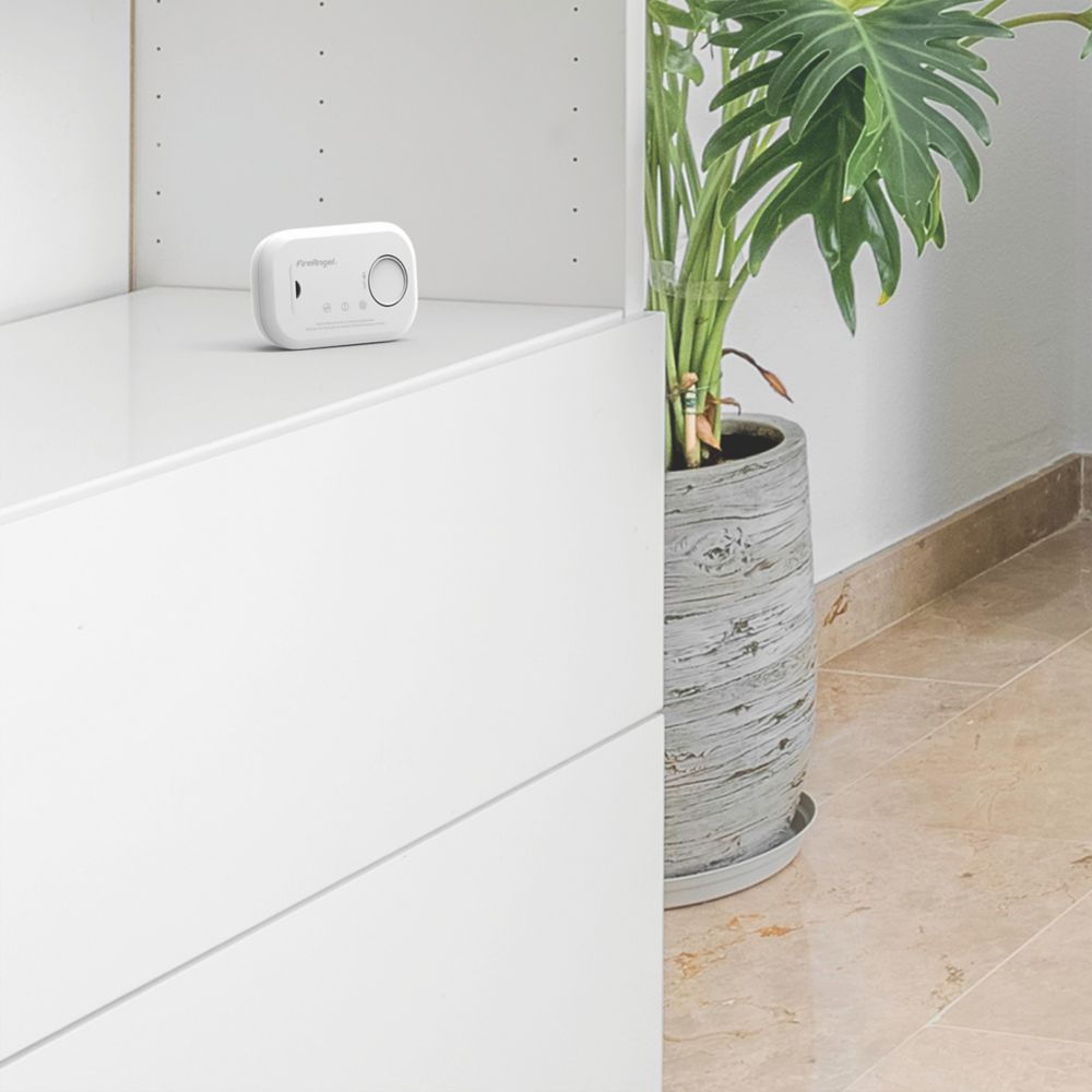 FireAngel  FA6813 Battery Standalone Carbon Monoxide Alarm