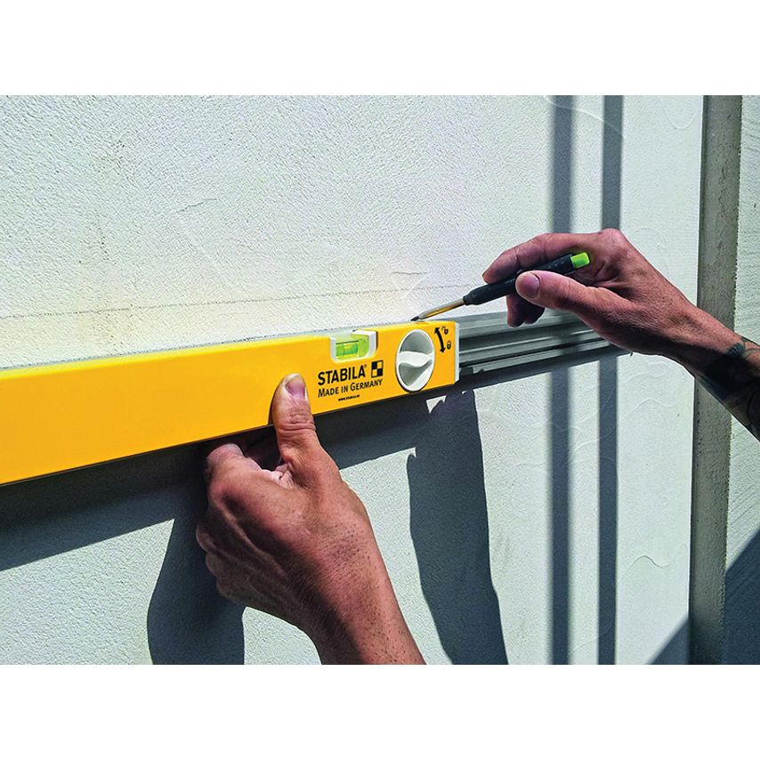 80T Telescopic Spirit Level 2 Vials 80-127cm STB80T80