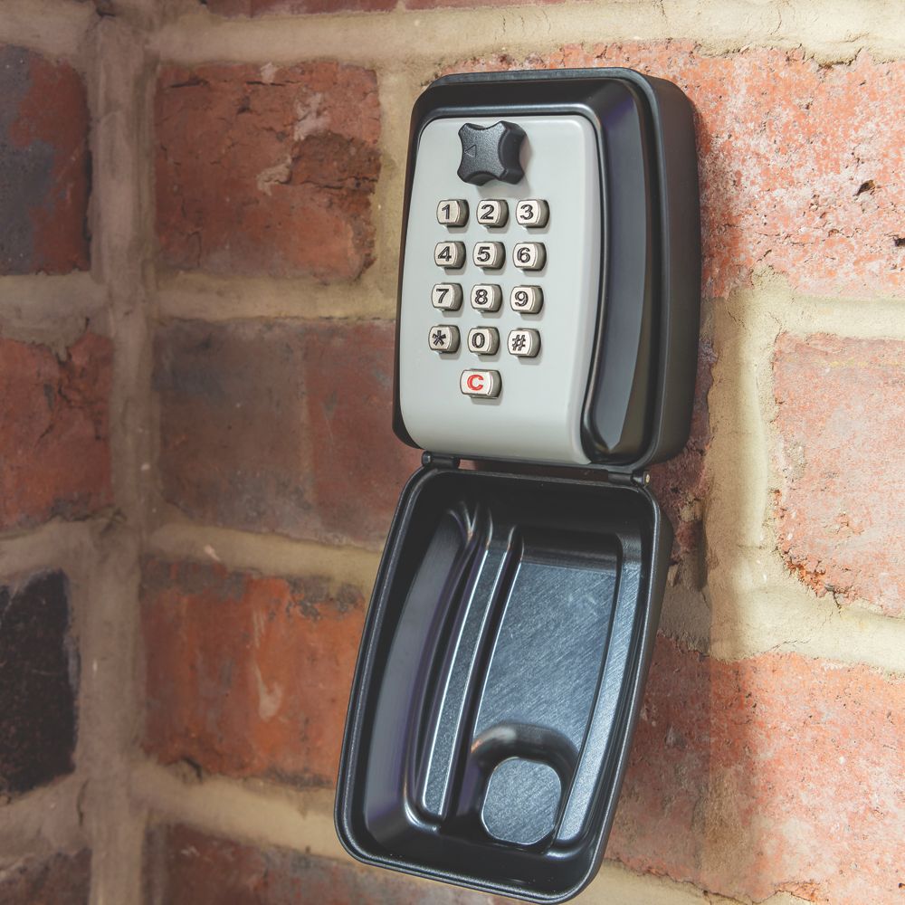 Smith & Locke Water-Resistant Push-Button Combination Key Safe