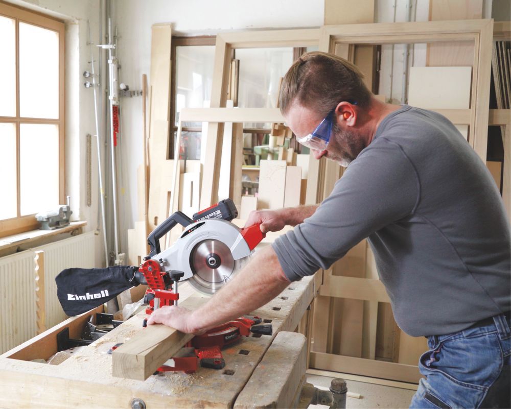 Einhell TE-MS 18/210 Li-Solo 210mm 18V Li-Ion Power X-Change  Cordless Single-Bevel  Mitre Saw - Bare