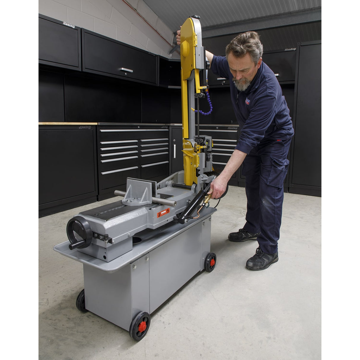 Bandsaw 300MM Horizontal Hydraulic Arm