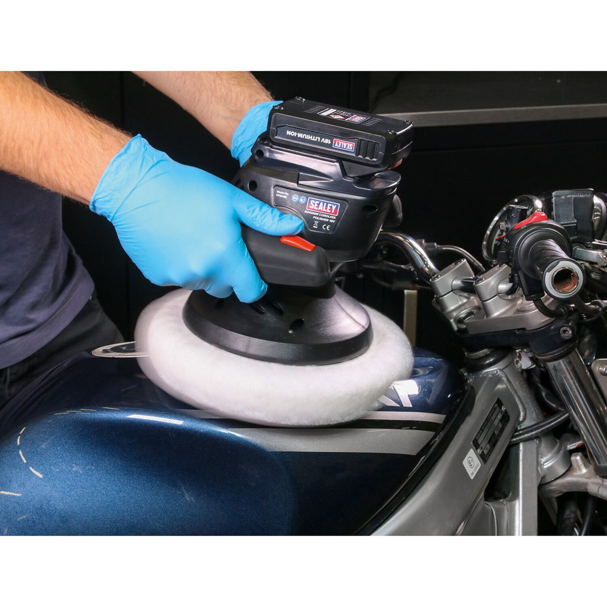 Cordless Polisher 240mm 18V Lithium-ion