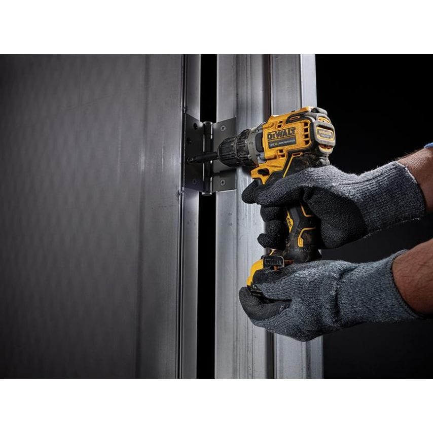 DCD701D2 XR Brushless Sub-Compact Drill Driver 12V 2 x 2.0Ah Li-ion DEWDCD701D2