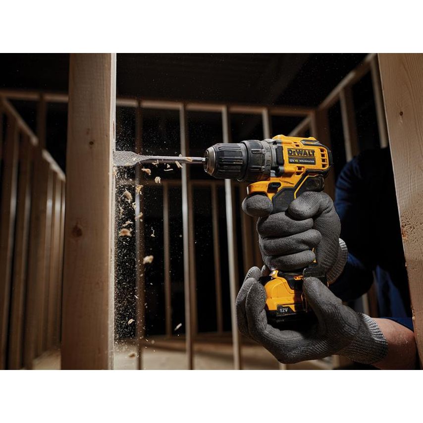 DCD701D2 XR Brushless Sub-Compact Drill Driver 12V 2 x 2.0Ah Li-ion DEWDCD701D2