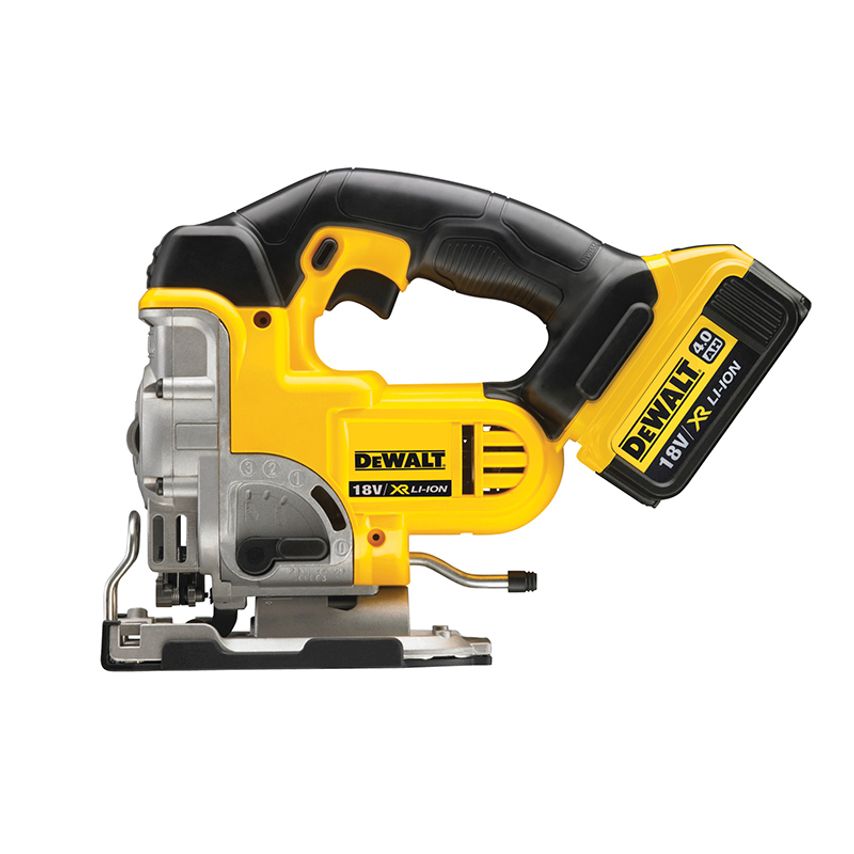 DCS331M2 XR Premium Jigsaw 18V 2 x 4.0Ah Li-ion DEWDCS331M2