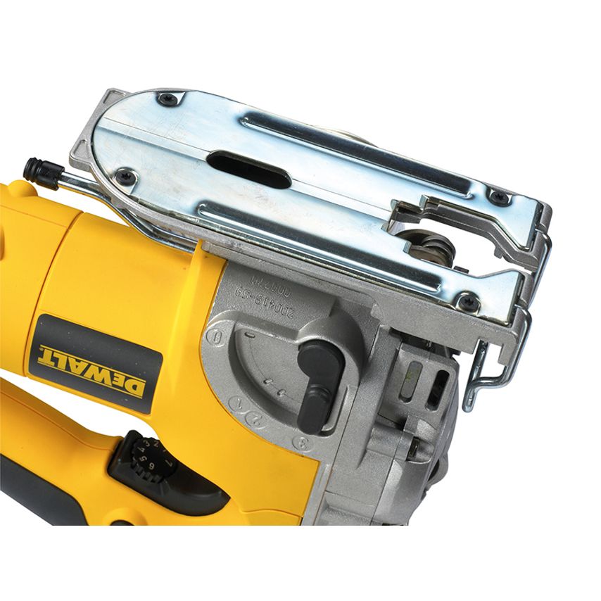 DW331K Heavy-Duty Jigsaw 701W 240V DEW331K