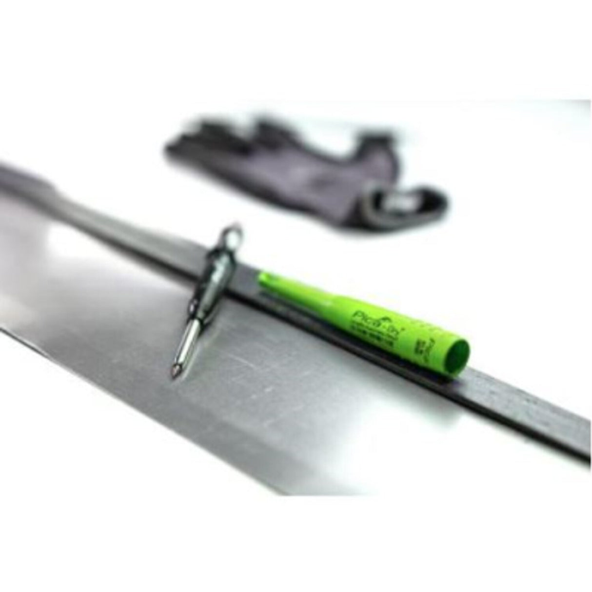 Dry Metal Set
