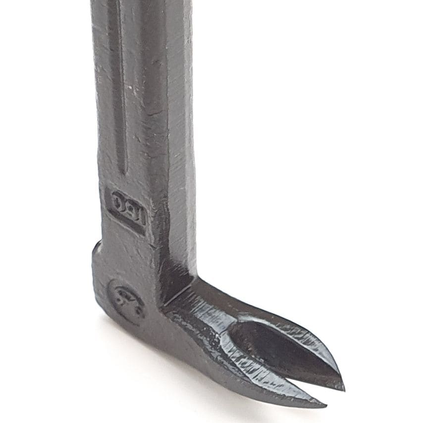 E-2210 Mokuba 3 Way Nail Punch 210mm
