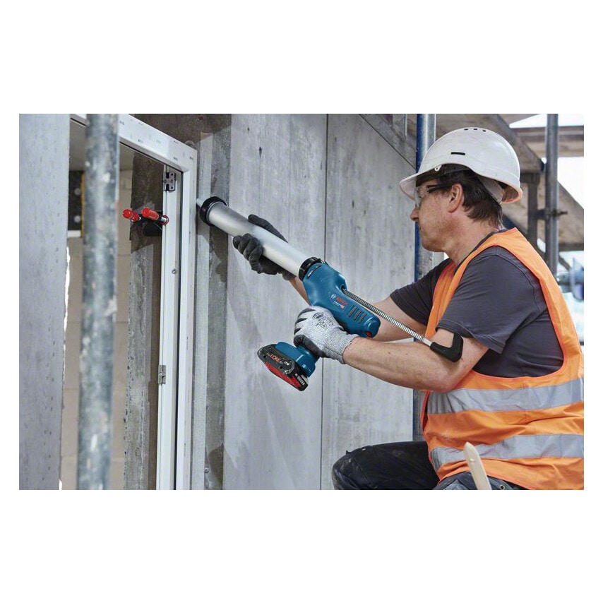 GCG 18V V-600 Professional Cordless Caulk Gun Body Only Version - No Batteries Or Charger Supplied - 0 601 9C4 001