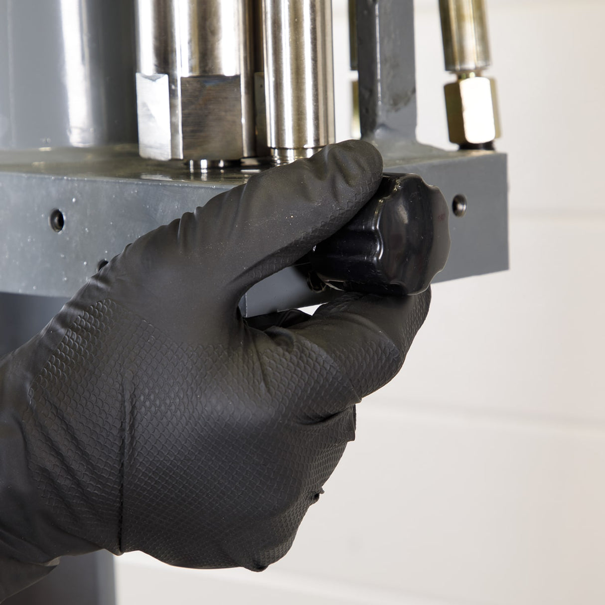 Hydraulic Press 30-Tonne Floor Type